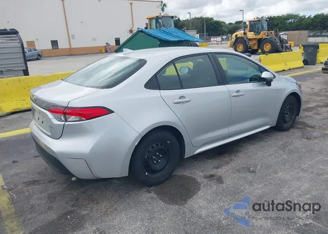 2024 Toyota Corolla Le z USA, uszkodzony, nr VIN 5YFB4MDE5RP109857